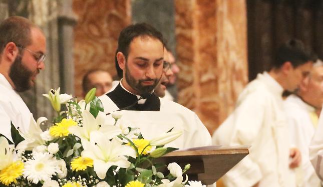 “Timore e gioia grande”, Nicolò spiega il suo cammino e lunedì sarà diacono