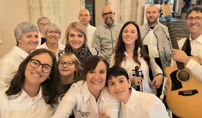 Le “Corde Sonore” conquistano Torino con un tuffo nella musica della tradizione