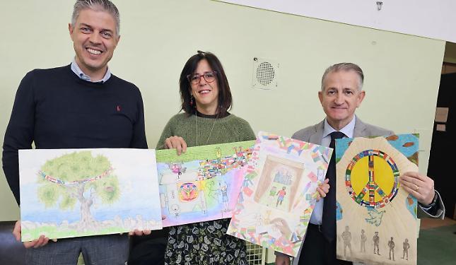 La Pace nei disegni dei bambini: "Uniti come una cosa sola"