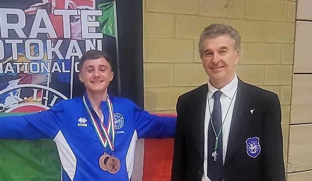 L'allievo e il maestro, l'orgoglio maglianese del karate