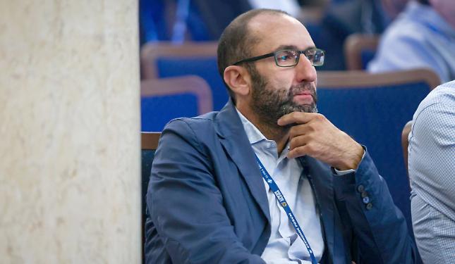 &laquo;Un progetto che resti, oltre il sindaco&raquo;: il primo cittadino a fine mandato si ricandida