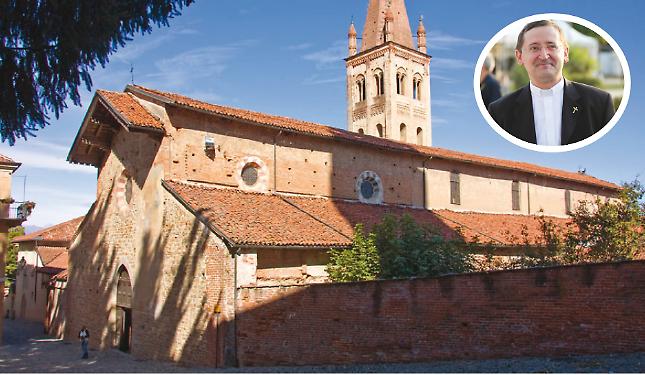 Scassinamento e furto in chiesa: manomesso arredi e trafugati alcuni oggetti