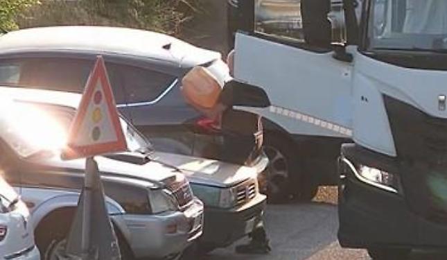 Rubavano il carburante ai distributori a cui dovevano consegnarlo