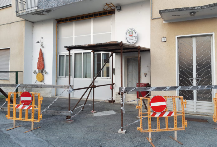 Vigili del fuoco di Mondovì: servono lavori al tetto della caserma
