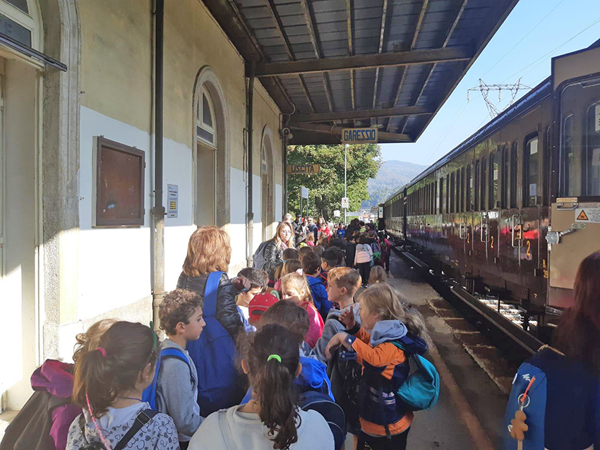 Duecento studenti da Torino in Valtanaro sul treno storico