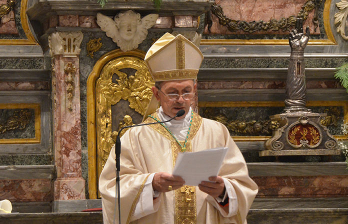 Il vescovo di Mondovì, mons. Egidio Miragoli
