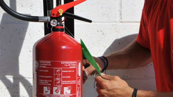 normativa manutenzione estintori incendio